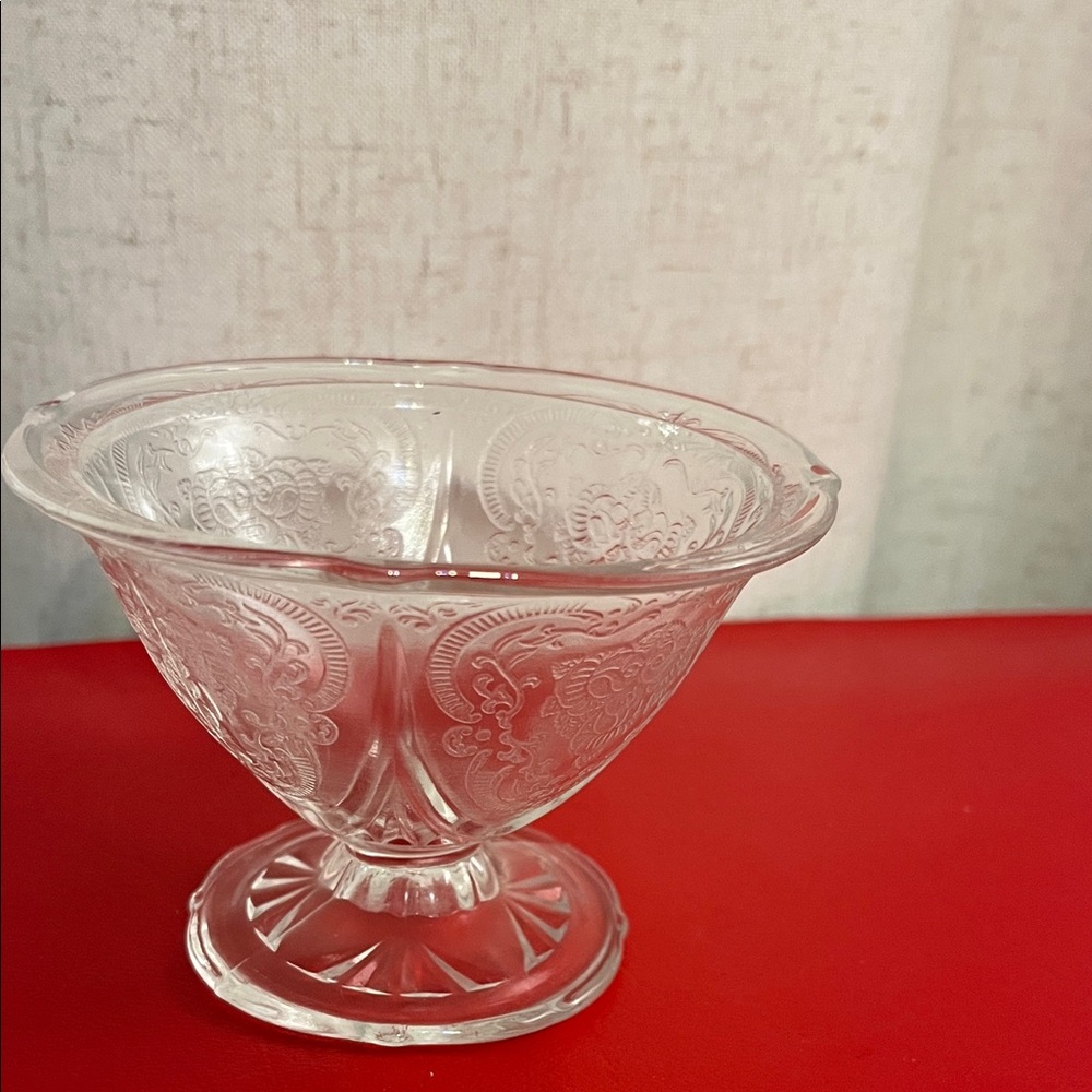VTG. HAZEL ATLAS GLASS CO. ROYAL LACE CRYSTAL FOOTED SHERBET or DESSERT DISH